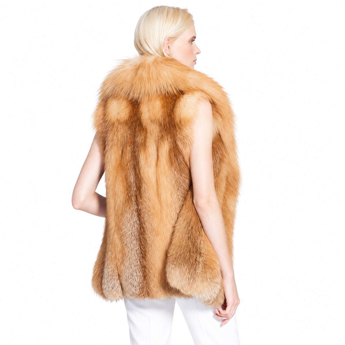 Celia Fox Fur Vest – Luxurious Golden Winter Layer