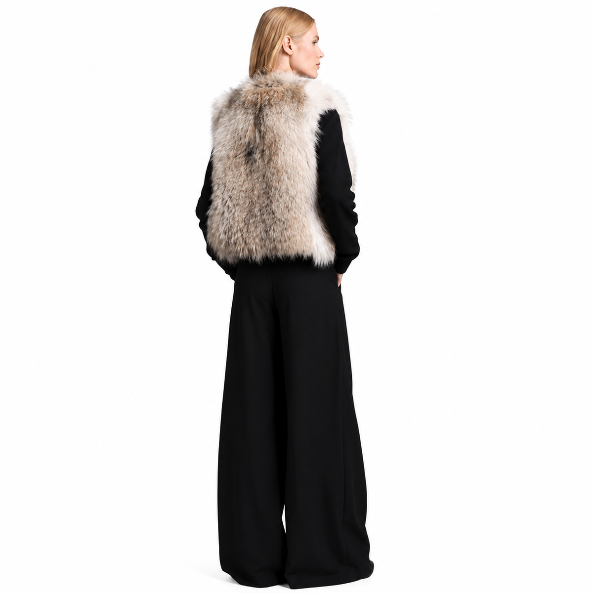 Cara Coyote Fur Vest – Luxurious Neutral Winter Layer