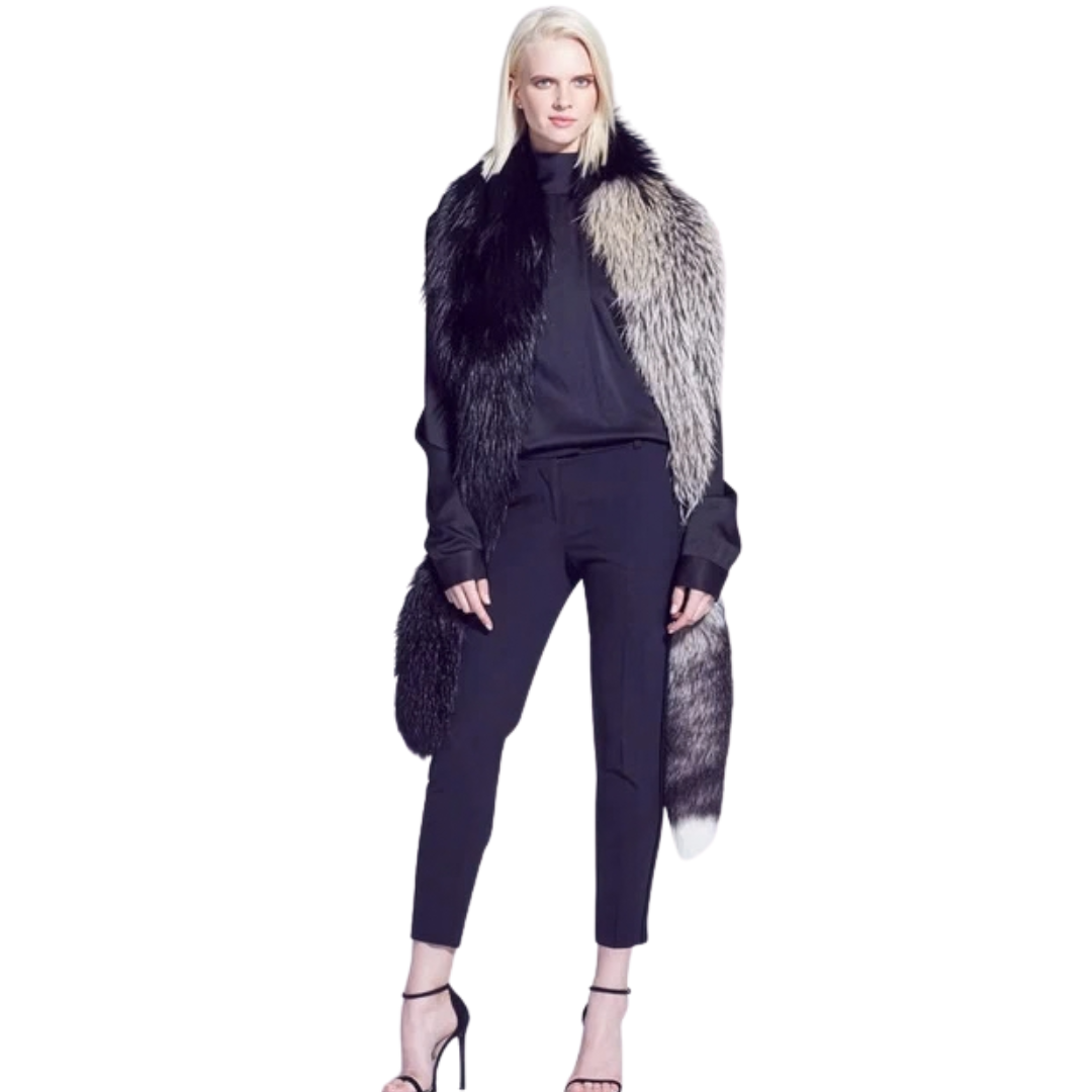 Veronica Fox Fur Scarf – Elegant Luxury Winter Accessory